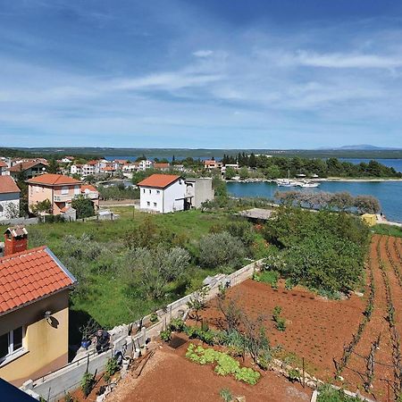 Beautiful Apartment In Raslina With Wifi Exterior foto