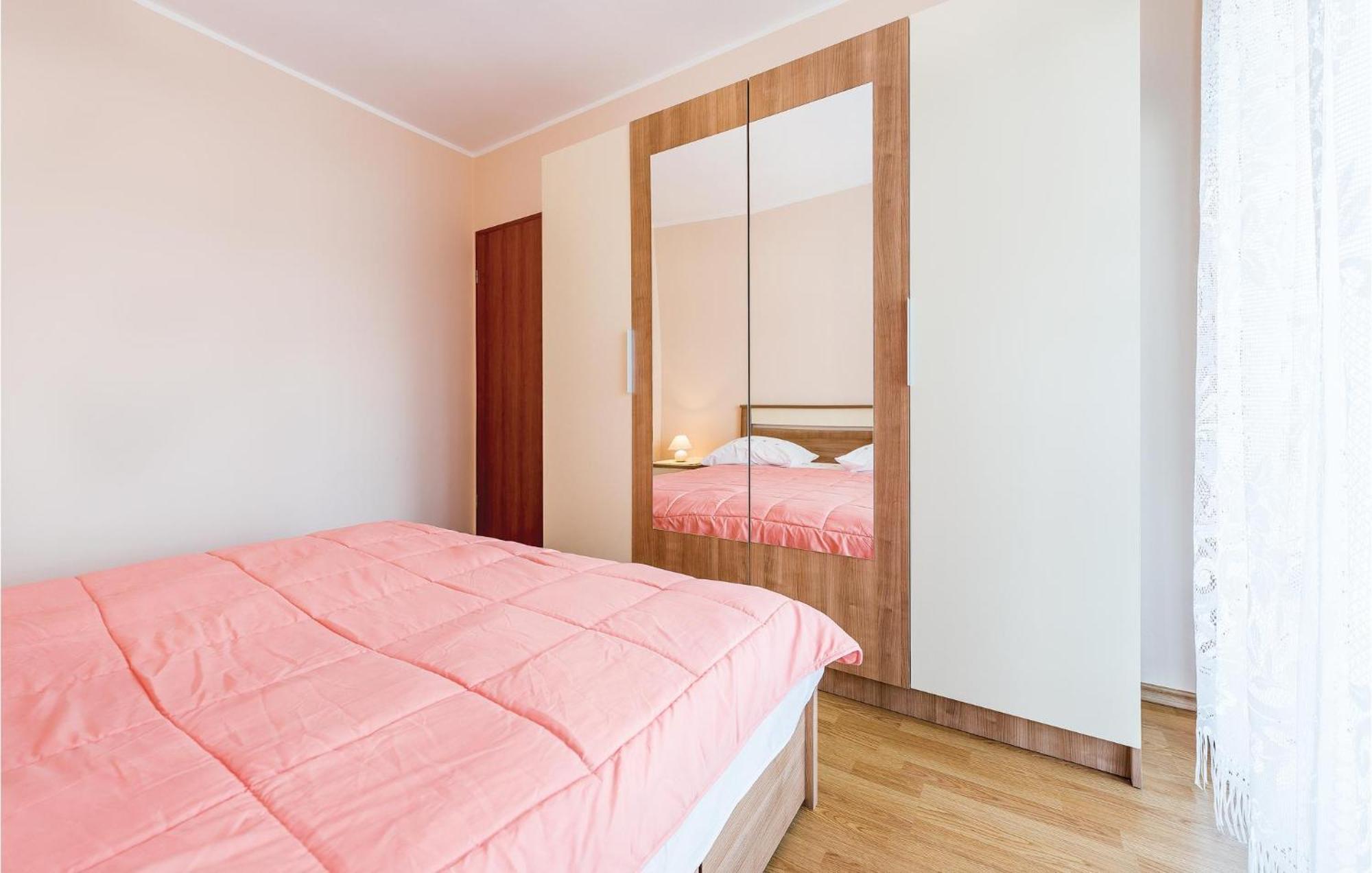 Beautiful Apartment In Raslina With Wifi Exterior foto